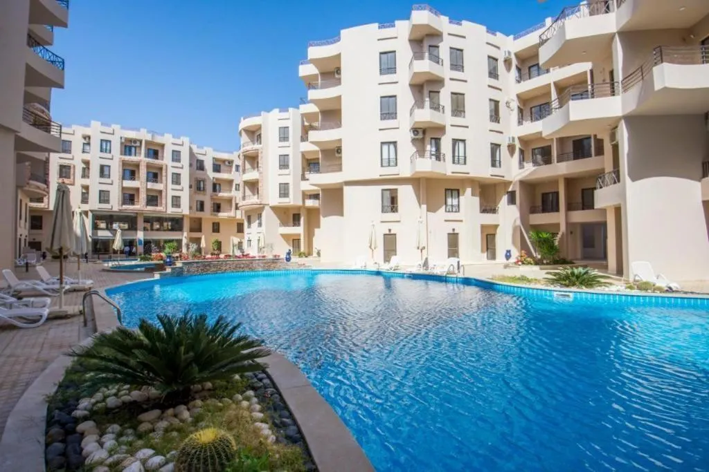 Image of Aqua Tropical Resort Next to Al Gouna 4 0 1