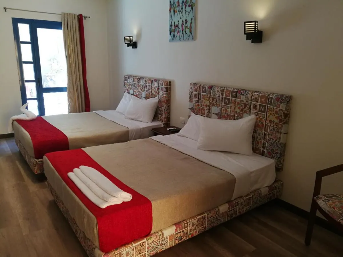 Image 2 of Cordoba Suites