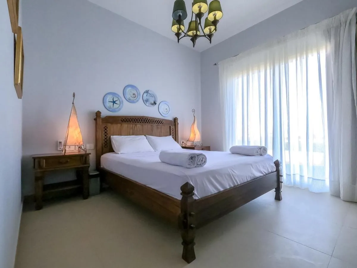 Image 6 of Exotic Retreat 2 BR Apartment in Water Side Lagoon Pool