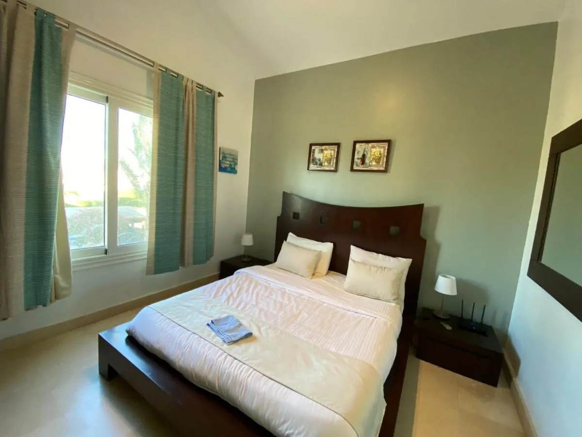 Image 5 of Gouna