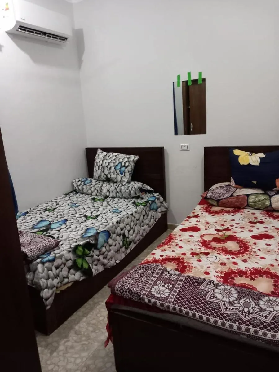 Image 1 of Ikea flat 6