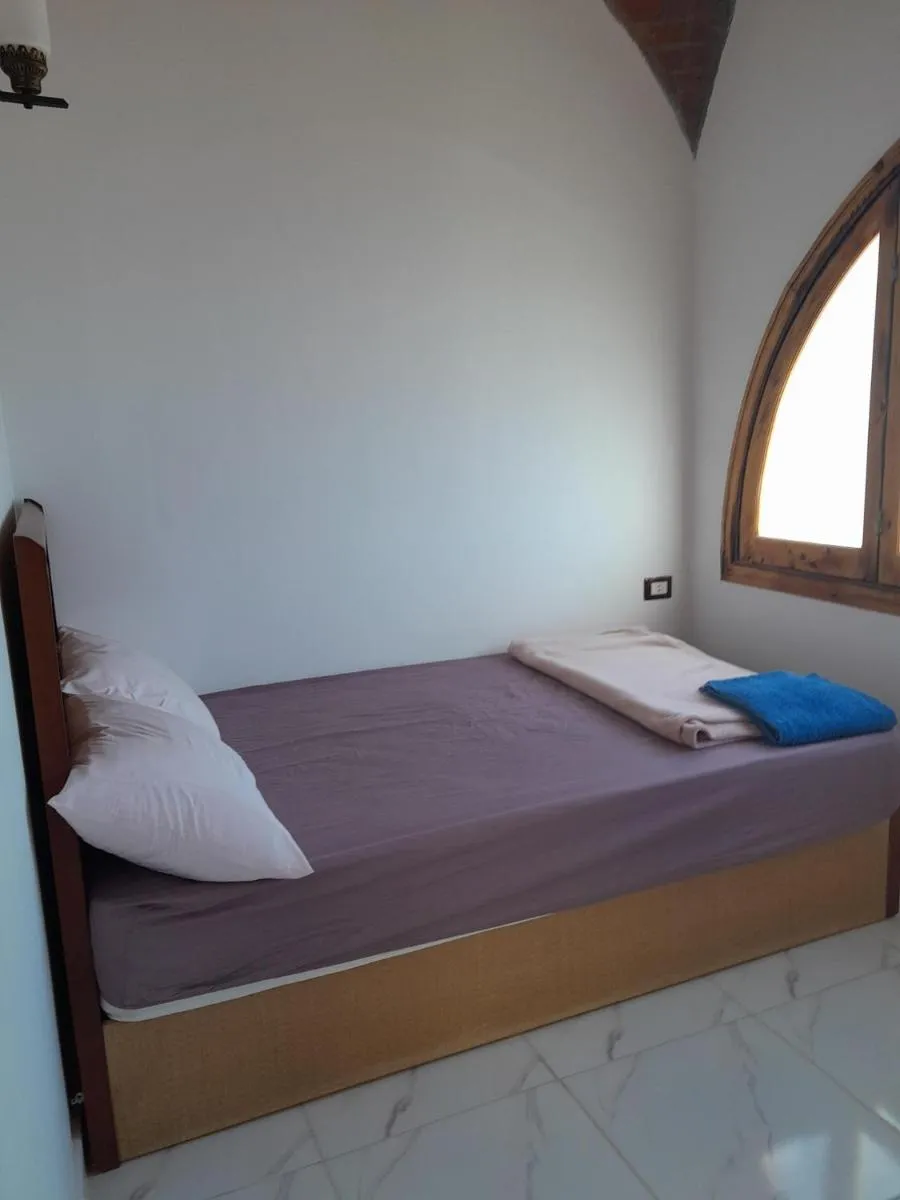 Image 6 of Immaculate 3-Bed Apartment sea view