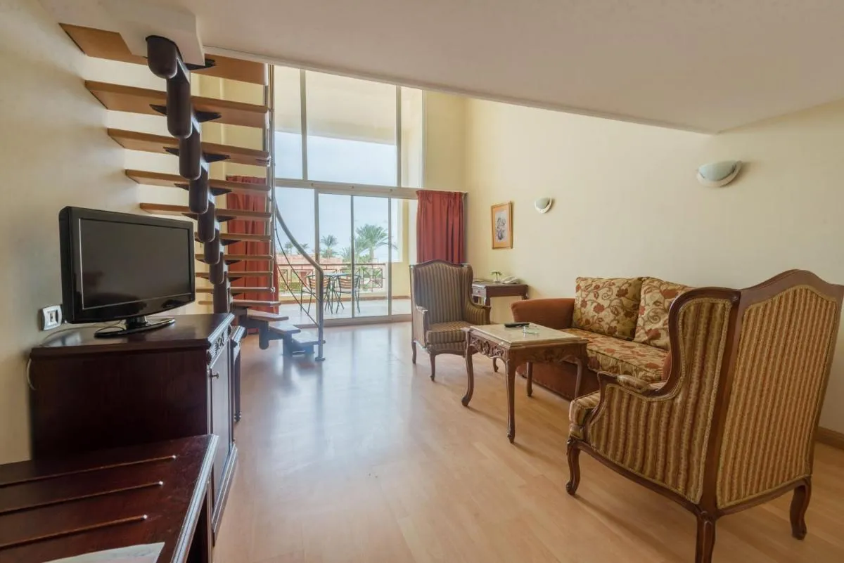 Image 4 of Imperial Shams Abu Soma