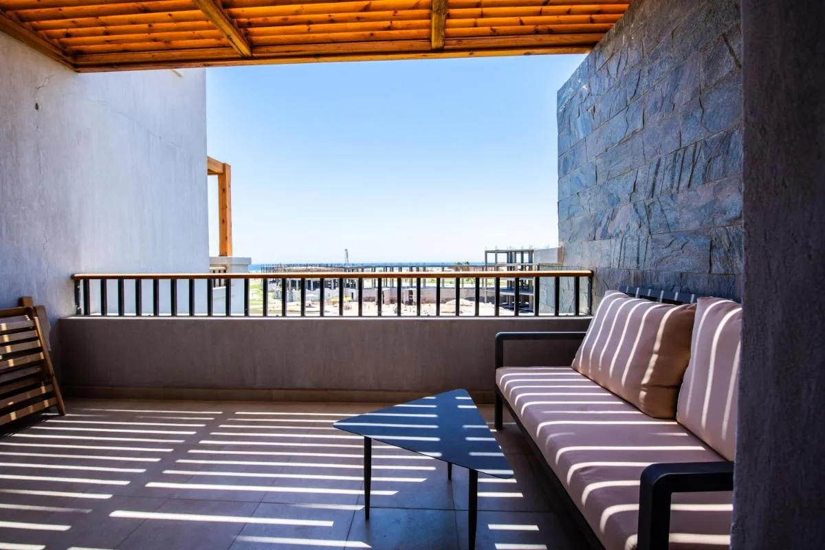 Image 1 of Luxury One Bedroom Apartment with Sea view in SomaBay