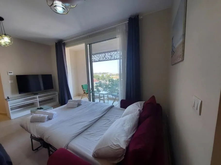 Image 1 of Mangroovy – 1BR Breathtaking Sea and kite view