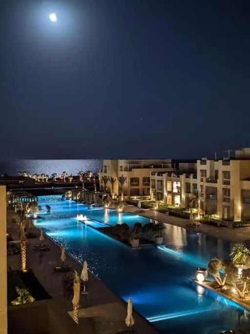 Image 6 of Mangroovy – 2BR La Blanca Pool View