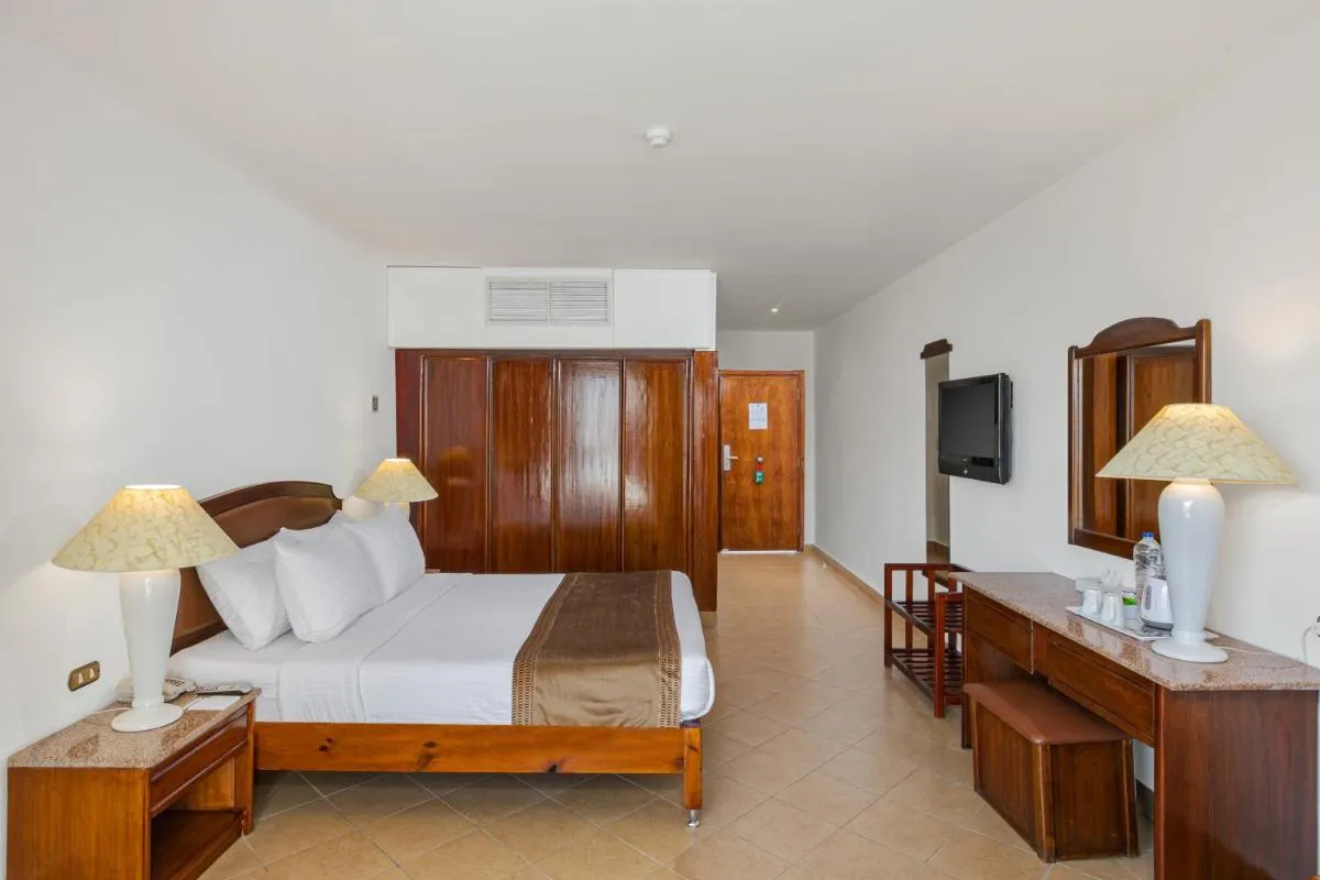 Image 3 of Marlin Inn Azur Resort