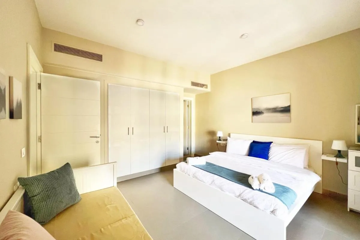 Image 6 of Minimal & Central 1BDR Apt Abu Tig Marina