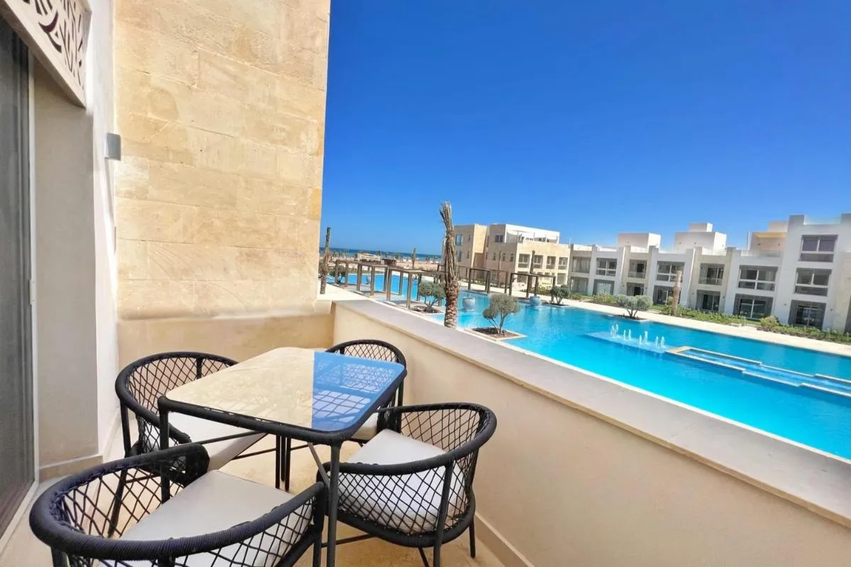 Image 3 of Modern & Mellow 1 BDR Mangroovy Free Beach & Pool Access