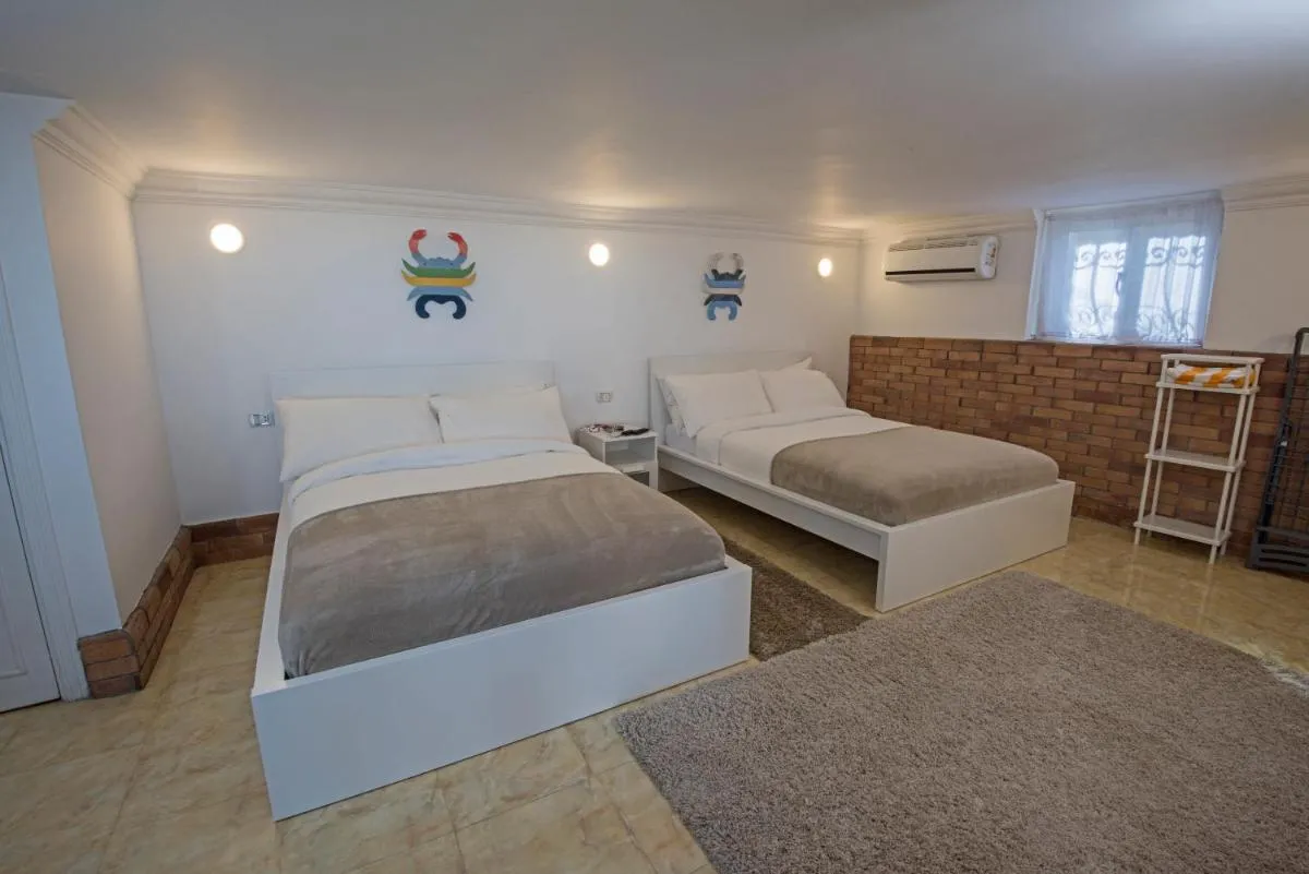 Image 5 of One Bedroom Chalet managed by Lilly Apartments