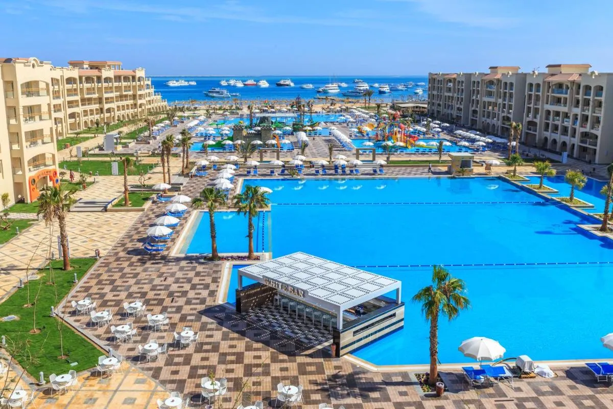 Image 3 of Pickalbatros White Beach Resort – Hurghada