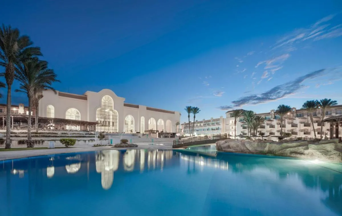 Image 2 of Pyramisa Beach Resort Sahl Hasheesh