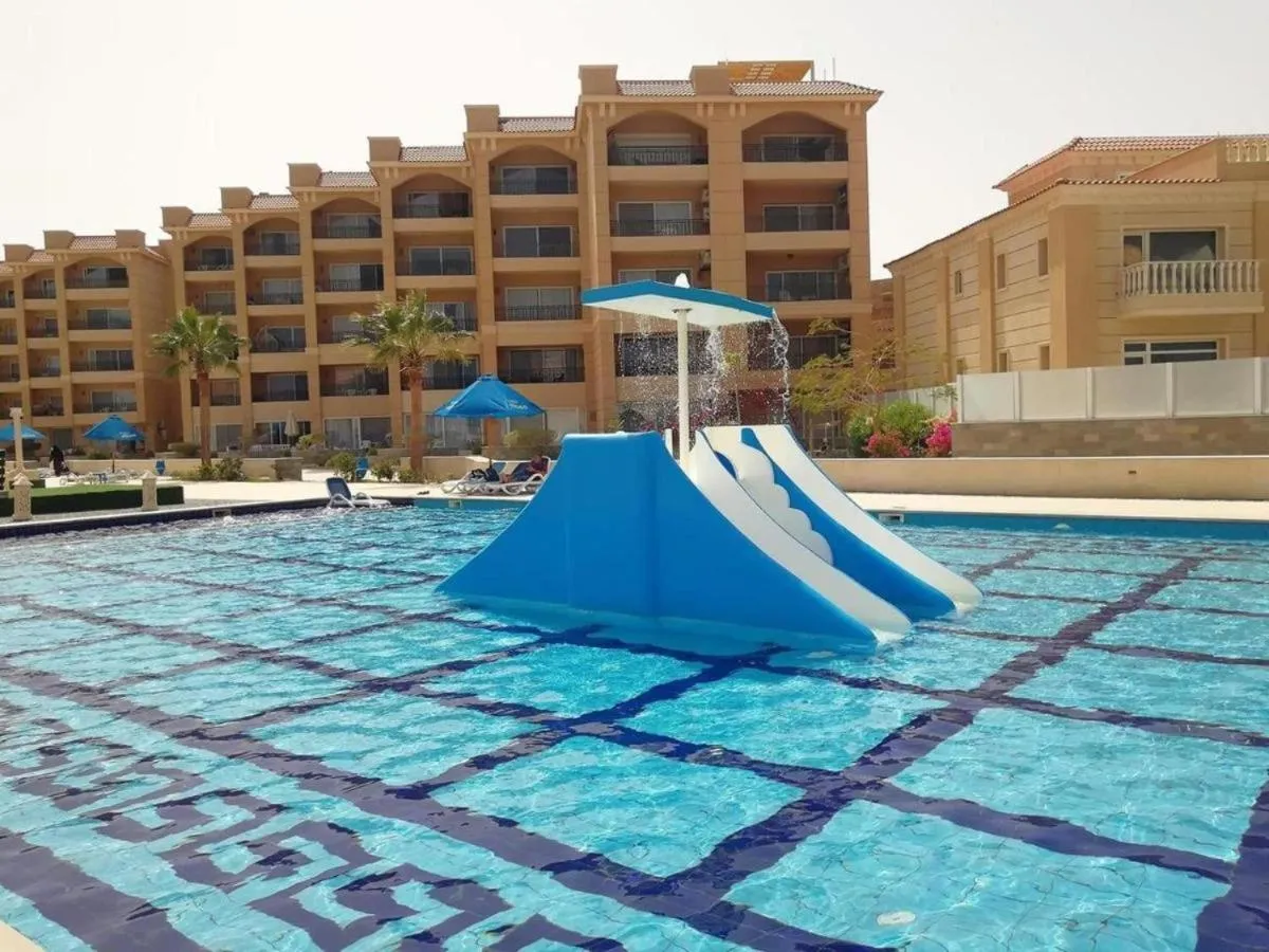 Image 6 of Red Sea Panorama