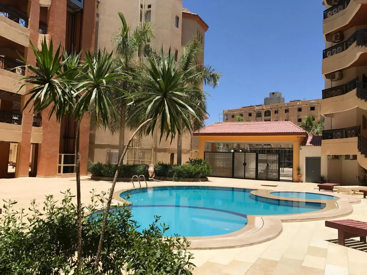 Image 2 of Regency Towers Apartments