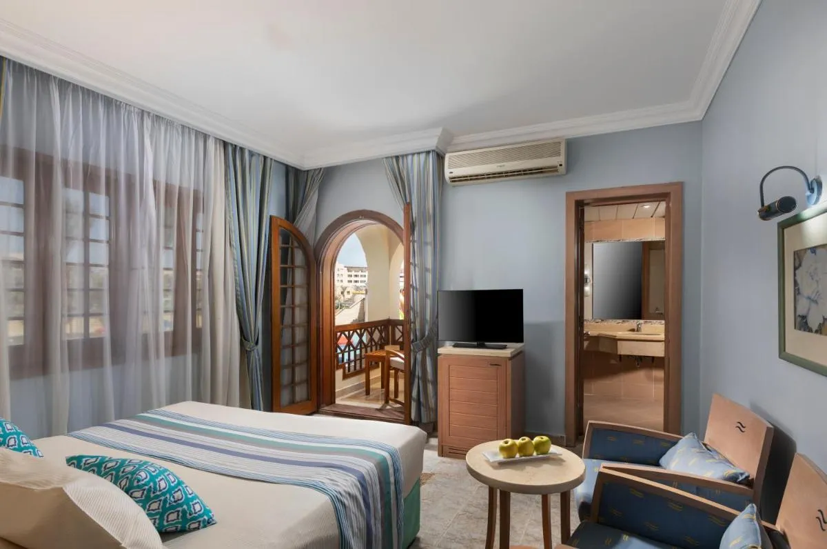 Image 4 of Royal Lagoons Resort & Aqua Park Families and Couples Only
