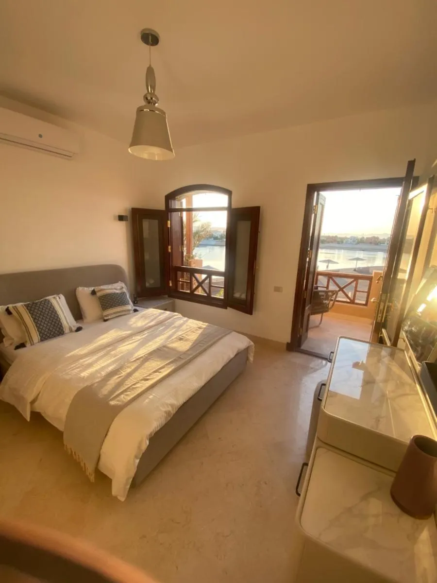 Image 1 of Sabina 2br penthouse