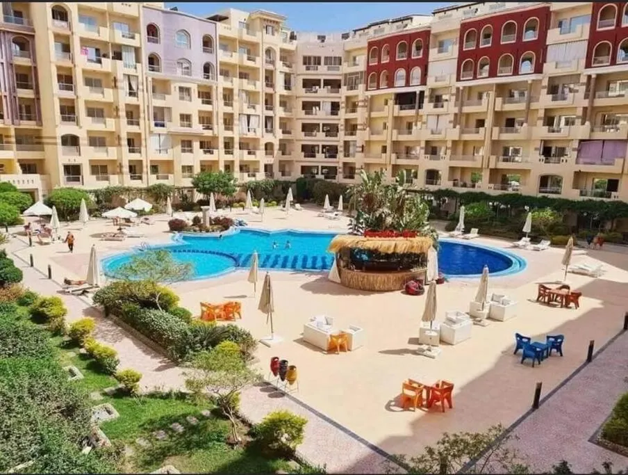 Image 1 of Studio Pool view with balcony Florenza Hurghada
