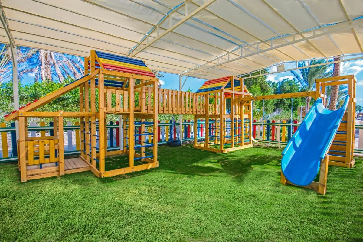 Image 4 of Sunrise Aqua Joy Resort