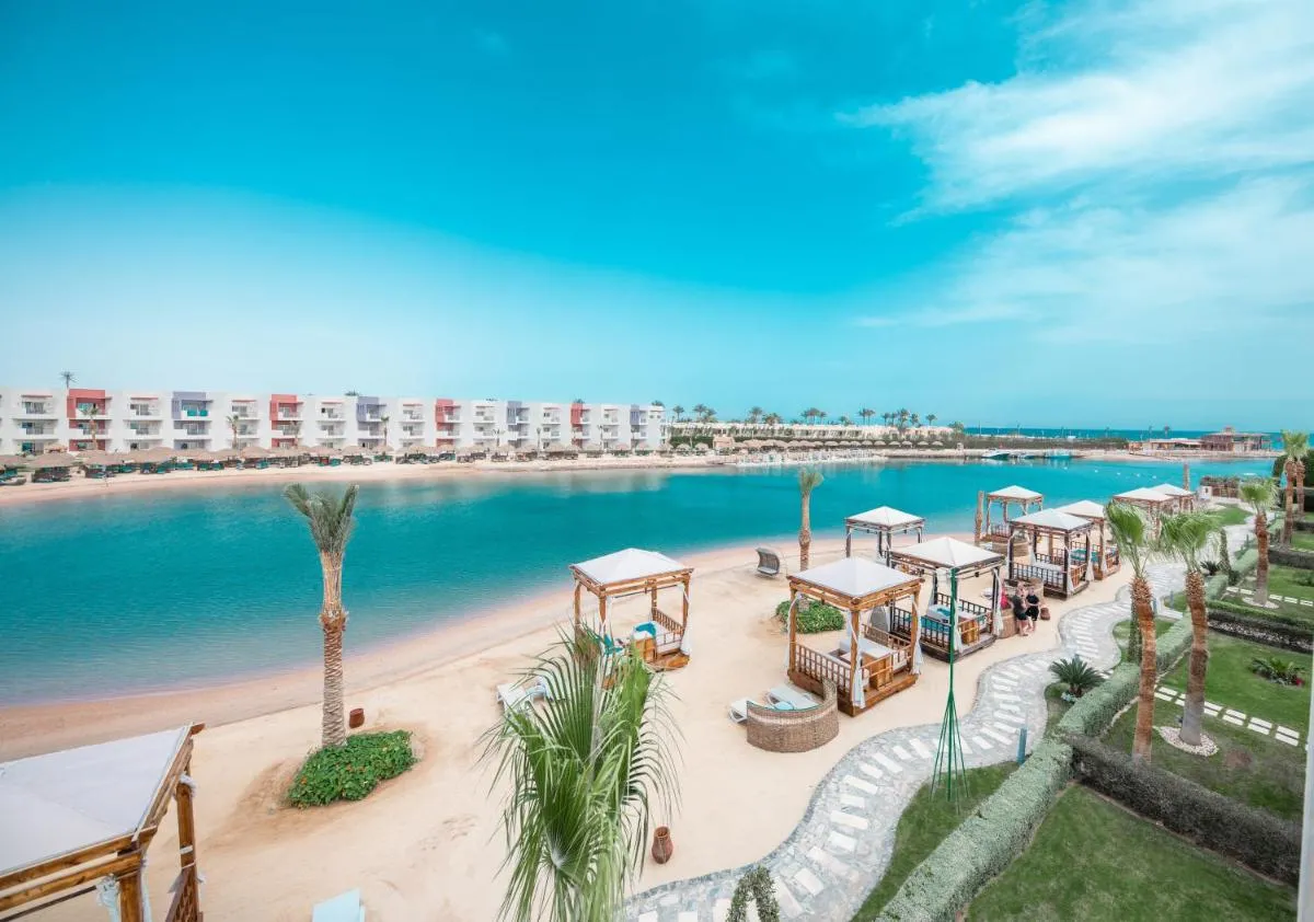 Image 2 of Sunrise Crystal Bay Resort -Grand Select