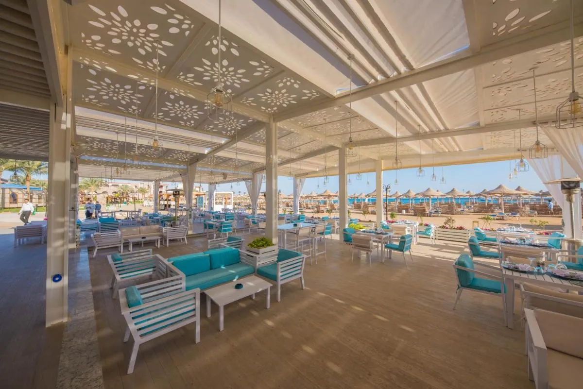 Image 3 of Sunrise Garden Beach Resort
