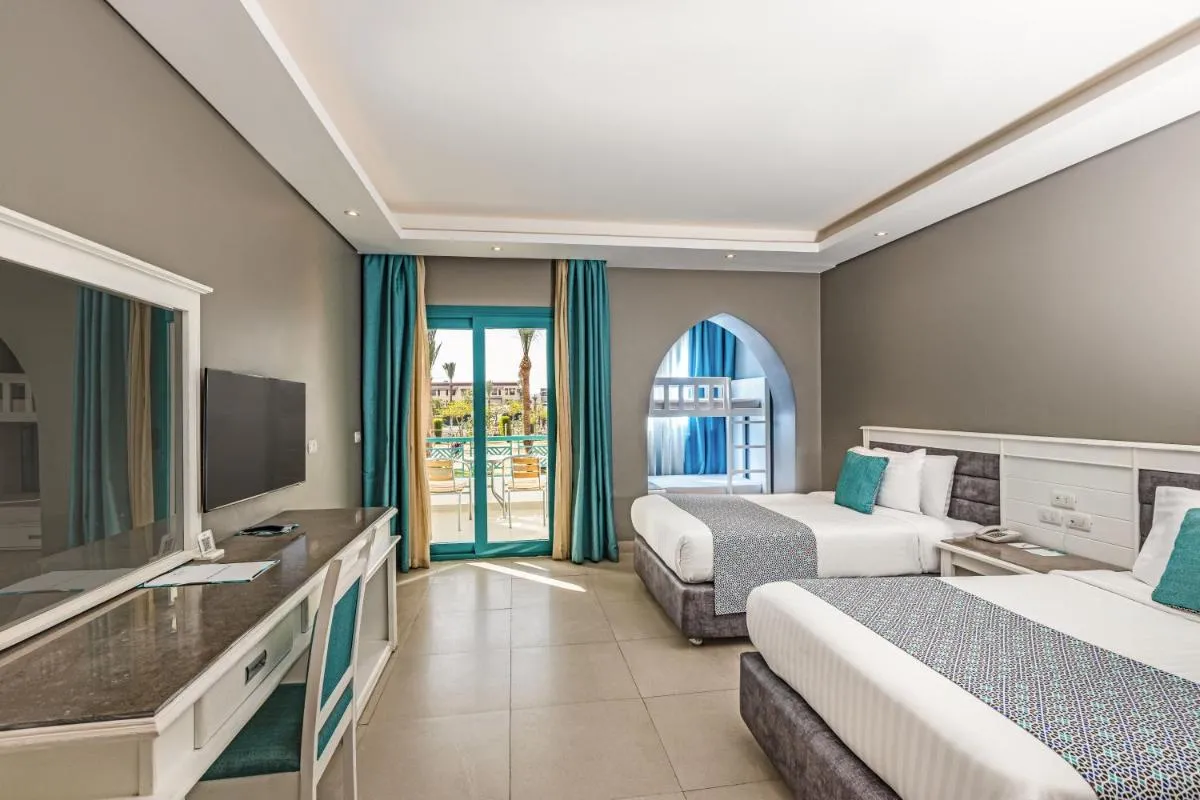 Image 4 of Sunrise Garden Beach Resort