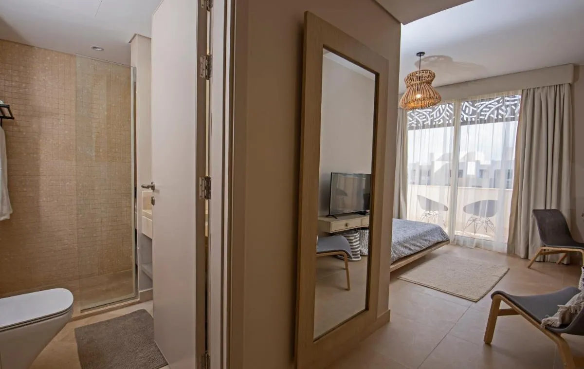 Image 2 of A Stunning Seaview Penthouse; 3bedrooms + nanny