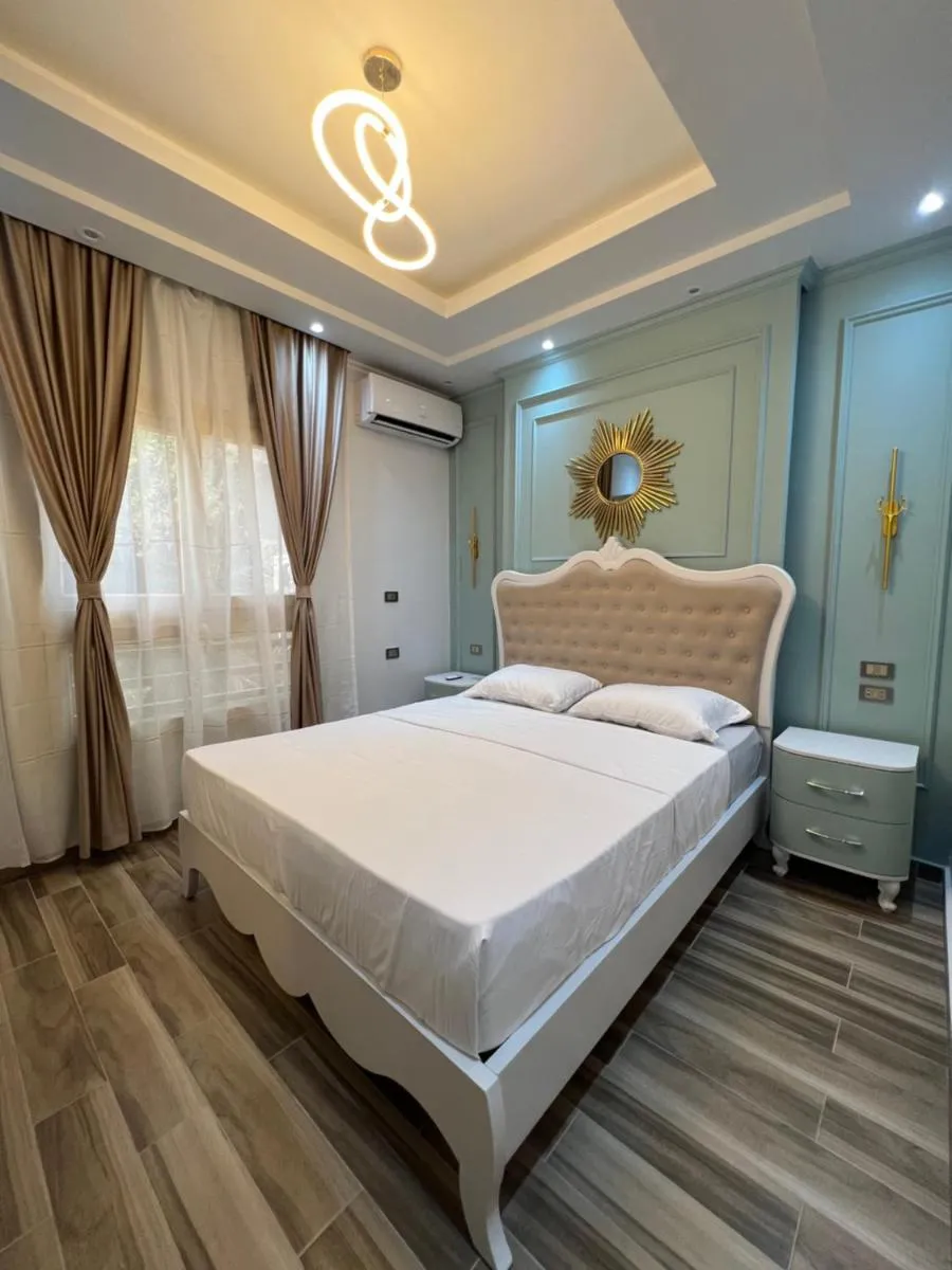 Image 1 of BS Lodging 15 – Next to Dream Beach
