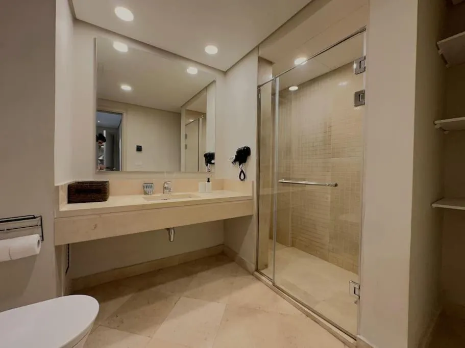 Image 2 of Chic 3BR Ground Free Beach & Pool access at Mangroovy