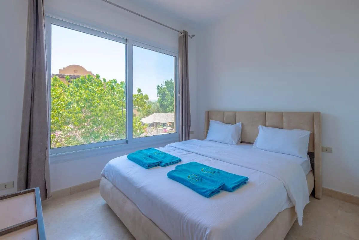 Image 2 of Cozy apartment with a pool in South Marina-Elgouna
