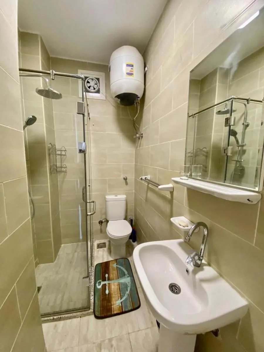 Image 2 of Elegant and Welcoming one bedroom apartment