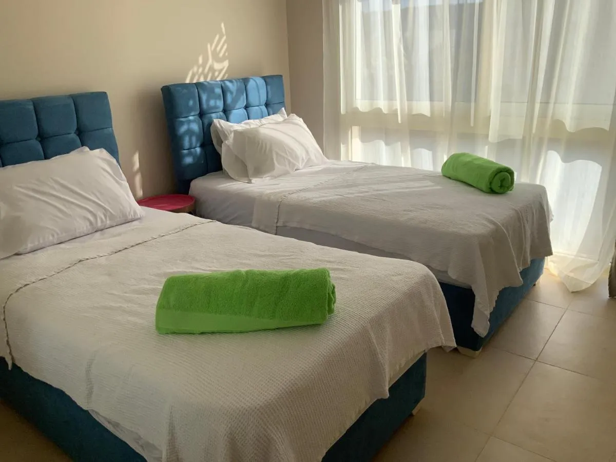 Image 1 of Elgouna Hurghada egypt mangroovy