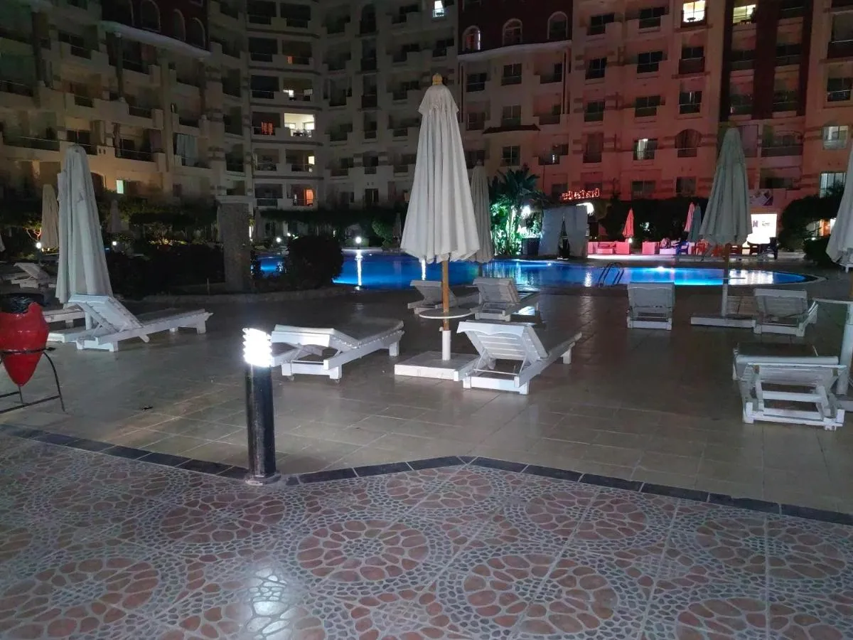 Image 6 of Florenza khamsin aprt F7