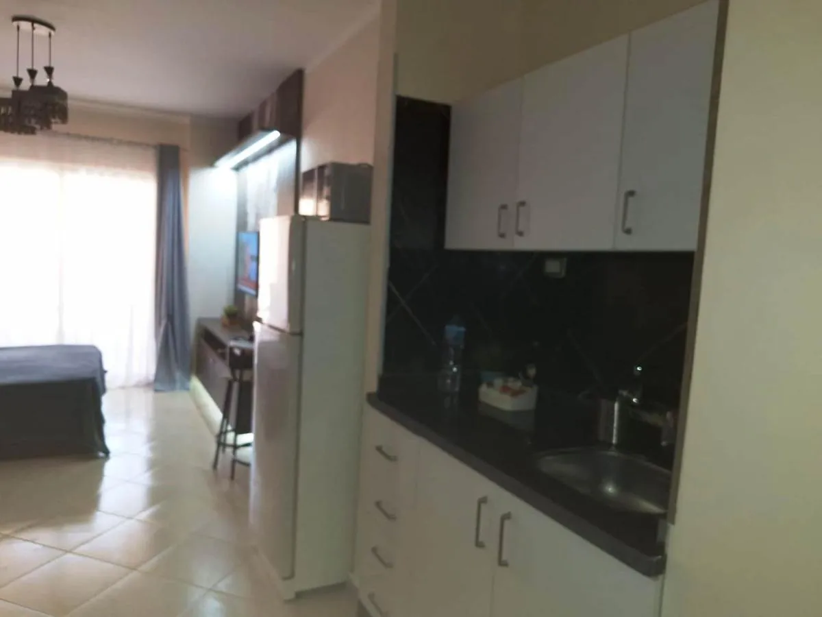 Image 3 of Florenza khamsin aprt F7