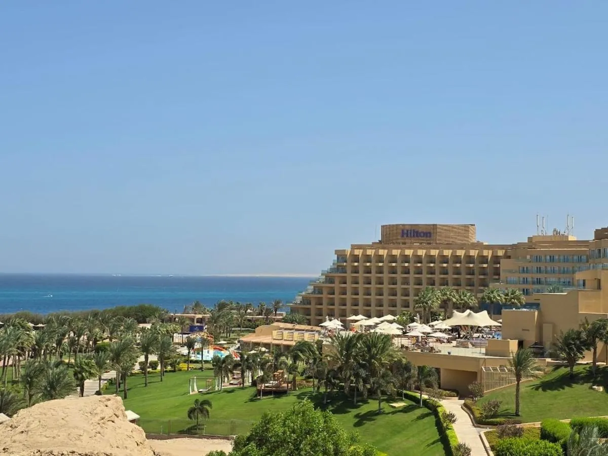 Image 2 of Hurghada Holiday apartment sea view rooftop pool 80m to beach