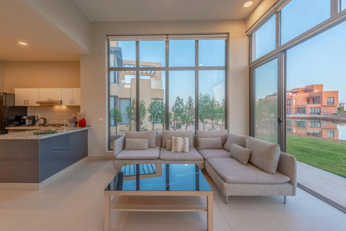 Image 2 of Light-Filled 4-Bedroom Villa in Tawila, El Gouna. Jacuzzi & Lagoon