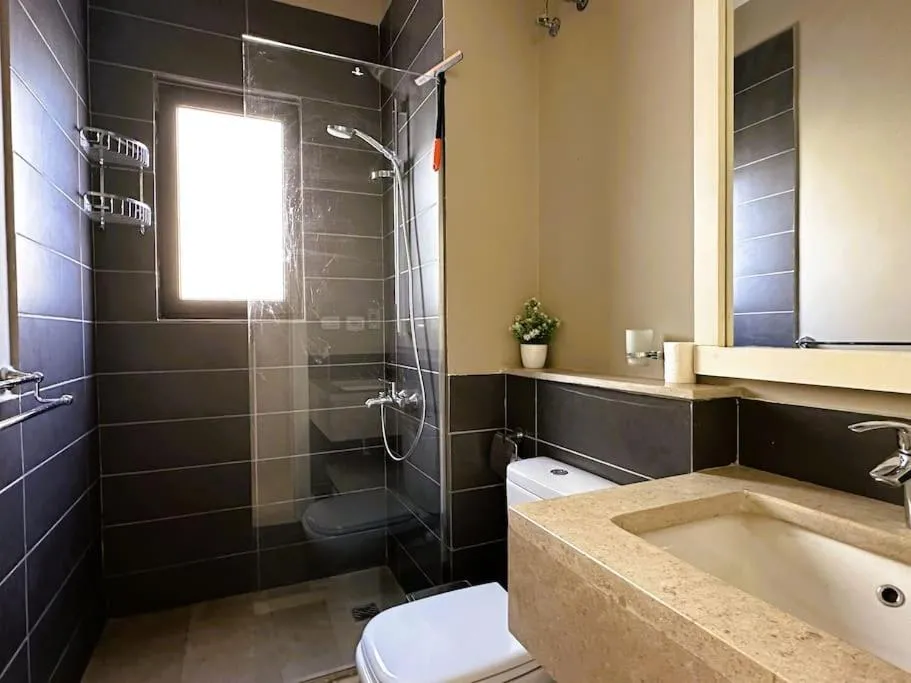 Image 2 of Luminous 4BR Villa, Free Pool & Lagoon Access At Gouna