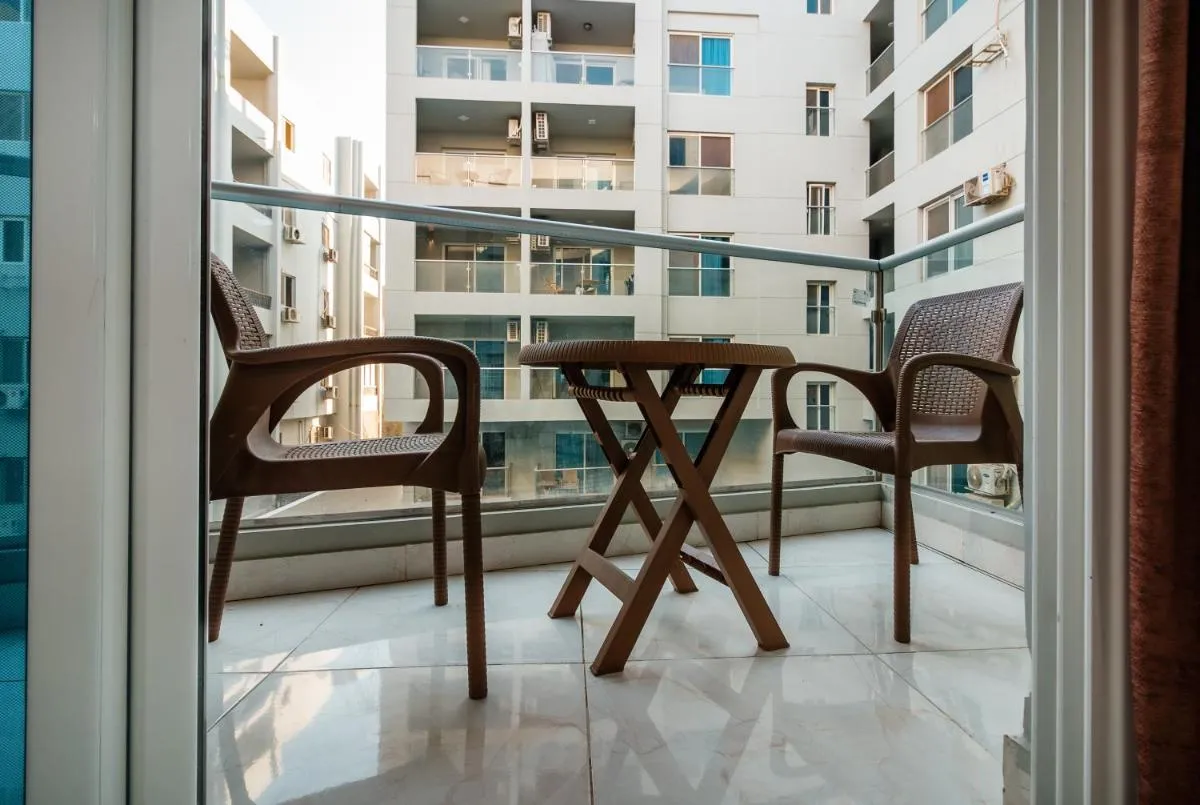 Image 6 of Luxury City Center One-Bedroom Suite by Peaks