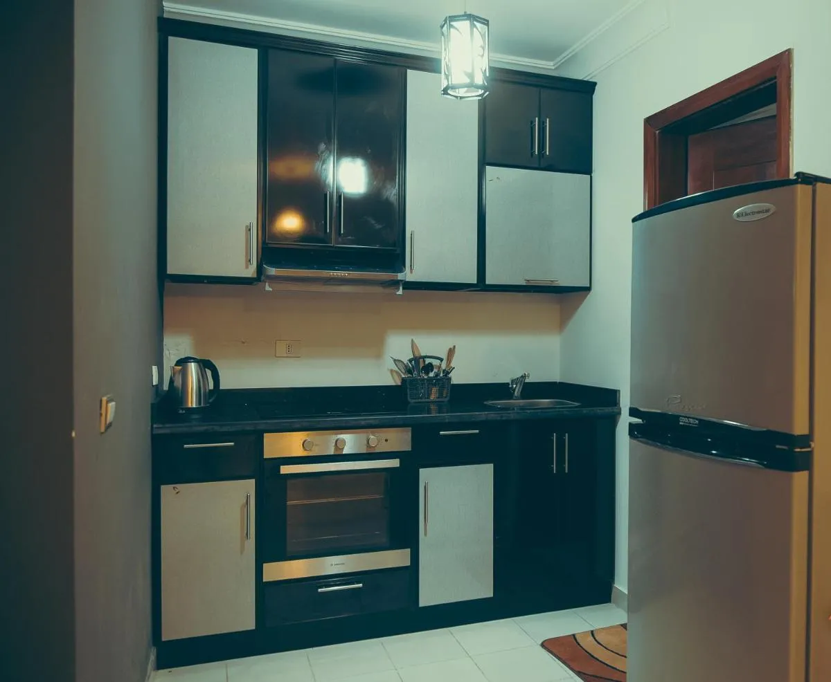 Image 2 of Pool View One bedroom Apt – B103