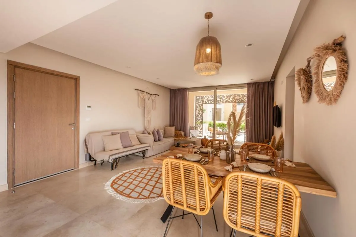Image 1 of Secluded & Bespoke 1 BDR Apt with Pool View & Beach access