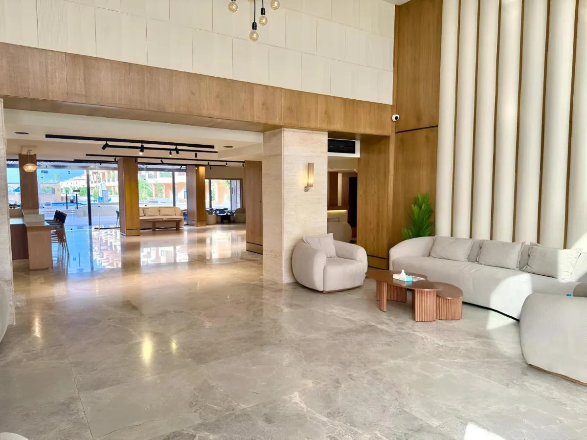 Image 6 of Selena Beach Resort – Premium Suites