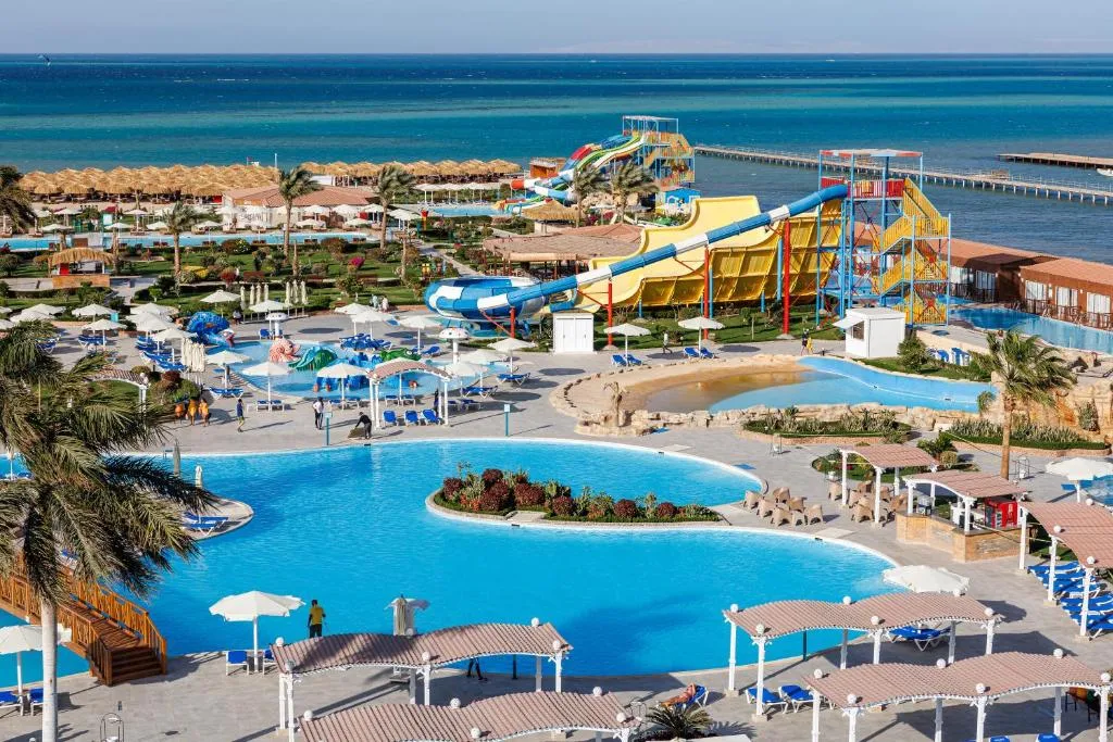 Image of Sunrise Alora Aqua Park Resort