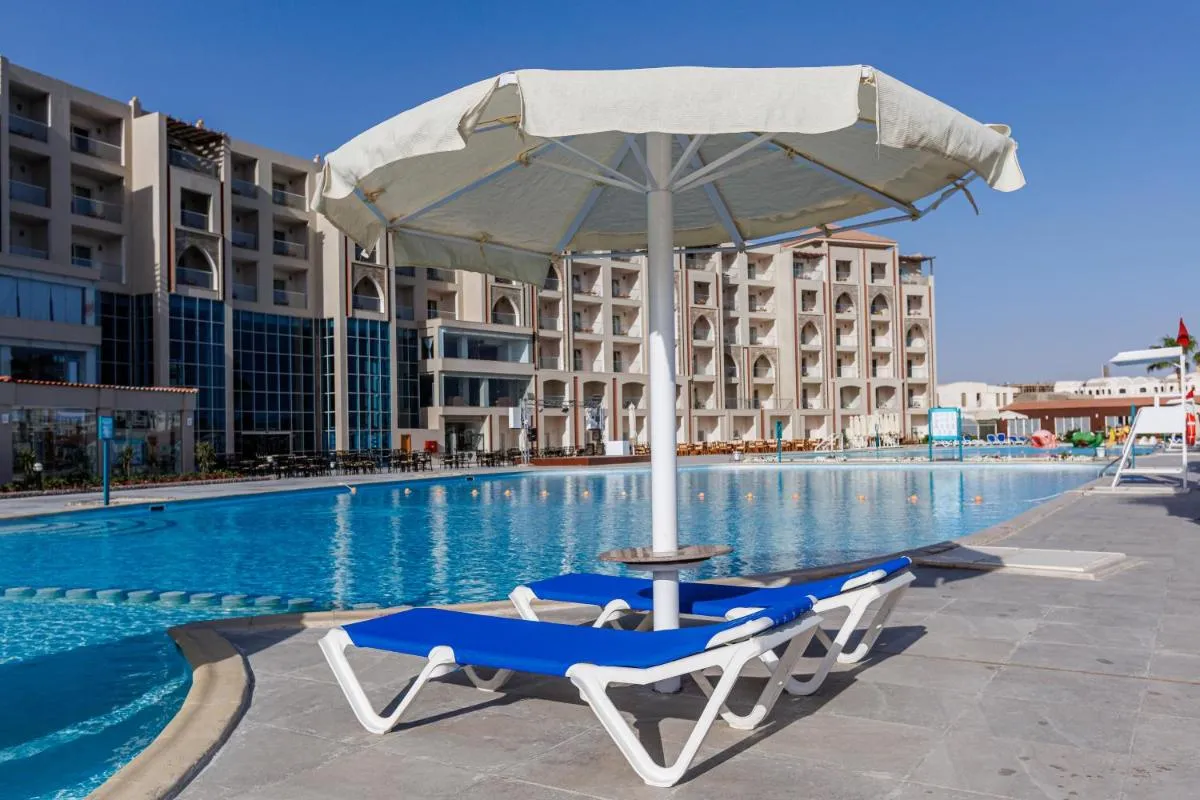 Image 1 of Sunrise Alora Aqua Park Resort