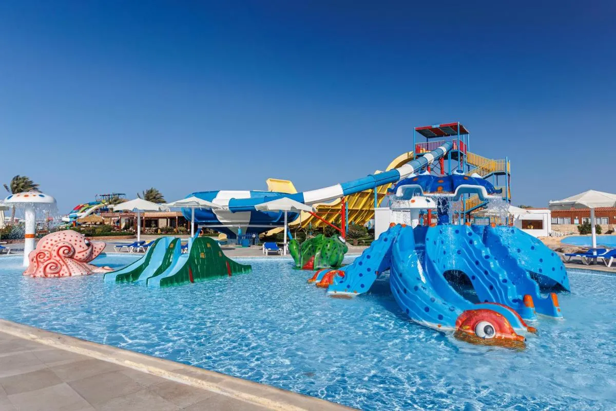 Image 5 of Sunrise Alora Aqua Park Resort