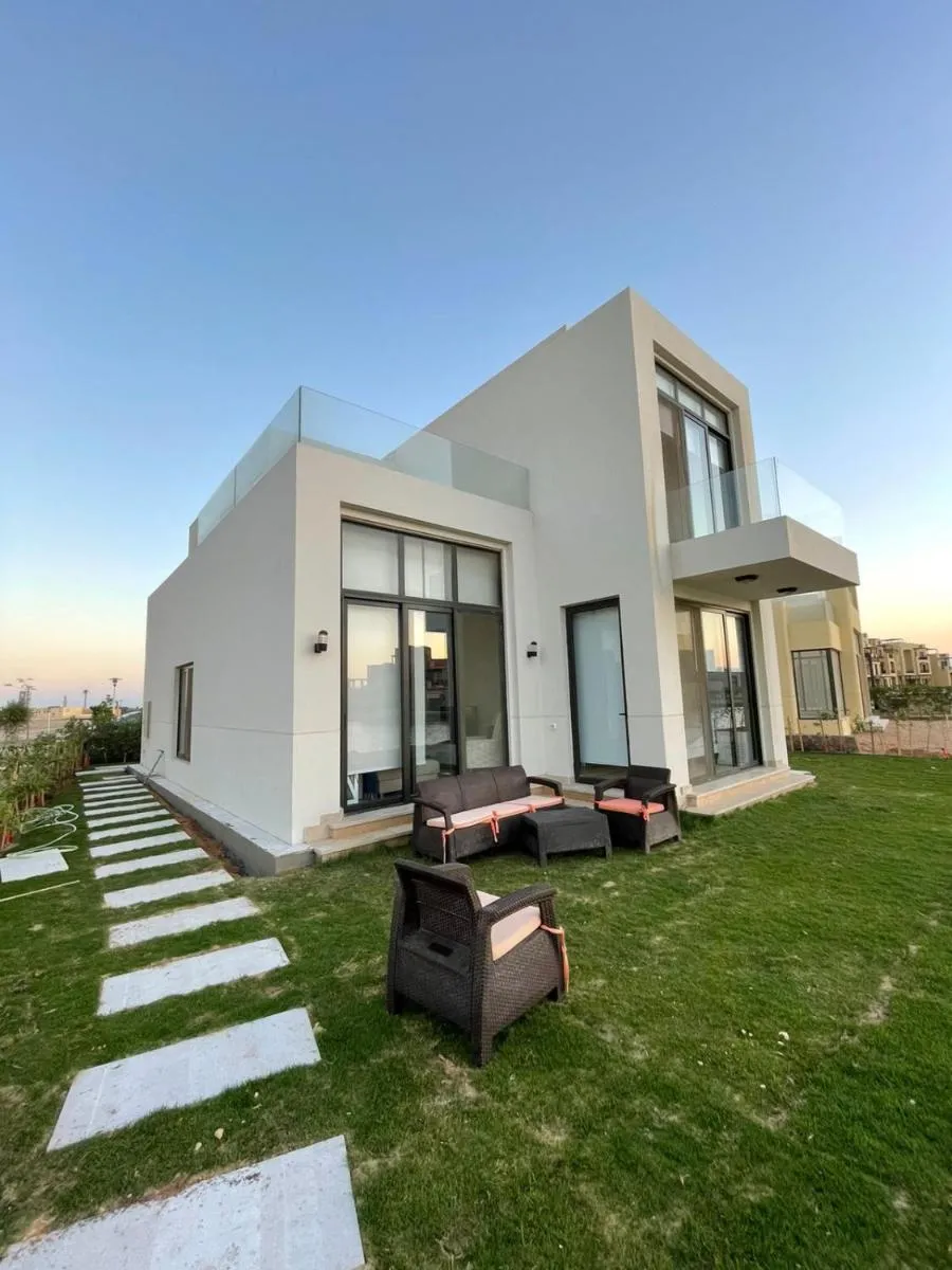 Image 4 of Tawila, 4 Bedroom Villa, Brand new, directly on a lagoon