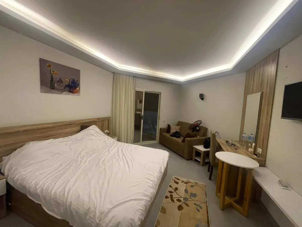 Image 5 of شقة علي البحر 2